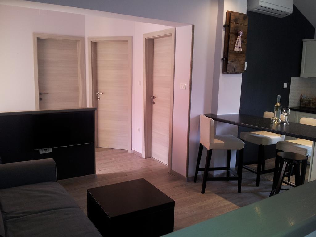 Apartment Diminic Melin Црес Экстерьер фото